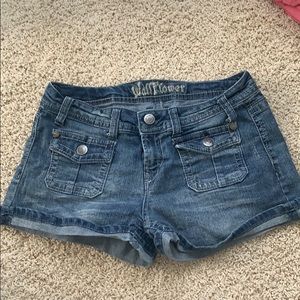 Wallflower Jean Shorts